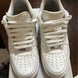 Men’s Nike Air Forces Size 9